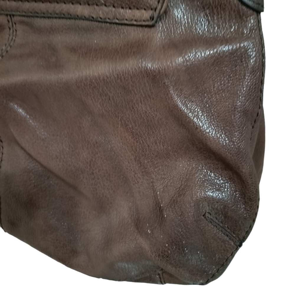 (1391) Gianni Bini Brown Leather Shoulder Purse - Picture 14 of 14